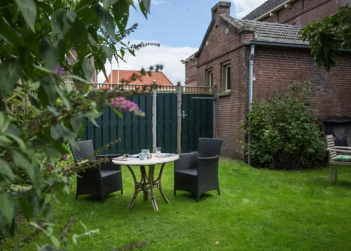 D\' Ald Skoalle - Sfeervol Appartement In Oude School.